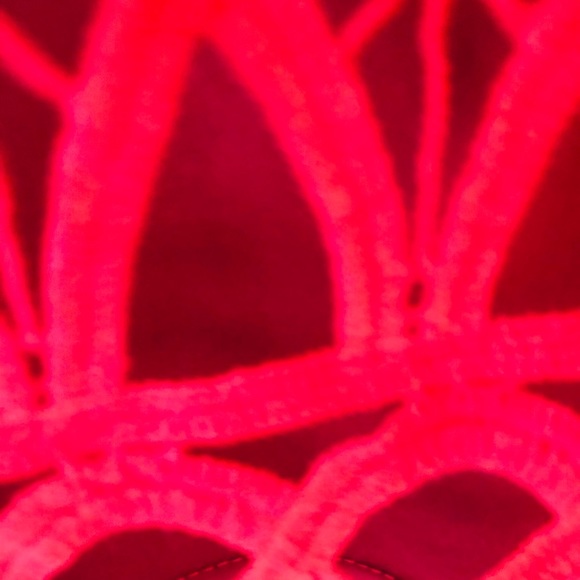 NWT Romeo and Juliet Coutre Burgandy MIDI Skirt - Picture 8 of 8